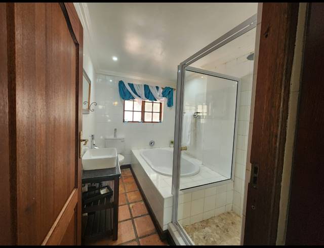 571M² BED & BREAKFAST FOR SALE IN CASHAN